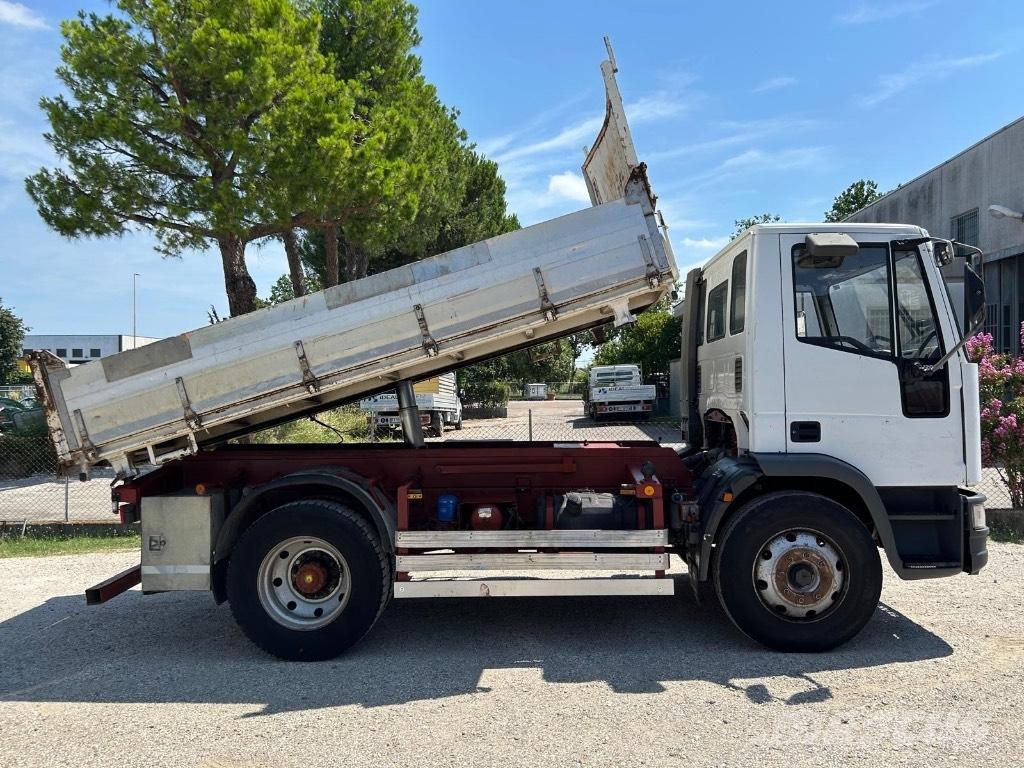 Iveco 120E18K Flatbed/Dropside trucks