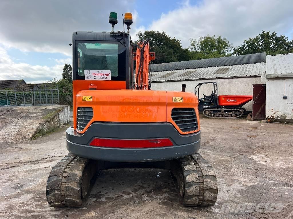 Doosan DX 85 R-3 Midi excavators  7t - 12t
