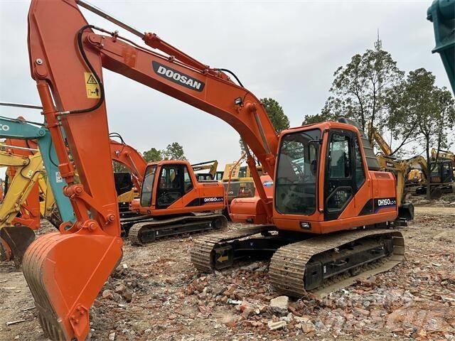 Doosan DH150 Midi excavators  7t - 12t