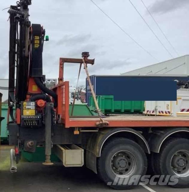 Renault K430 Flatbed/Dropside trucks
