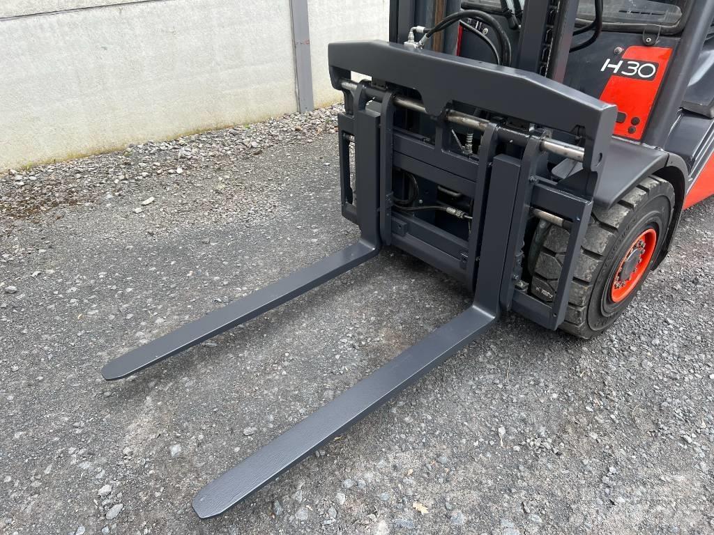 Linde H30D-01 Diesel trucks