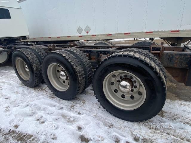 Western Star 4900SB Truck Tractor Units