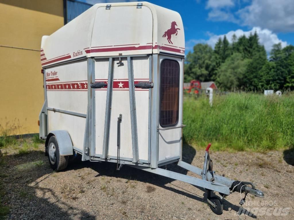 Star Trailers Rubin Livestock carrying trailers