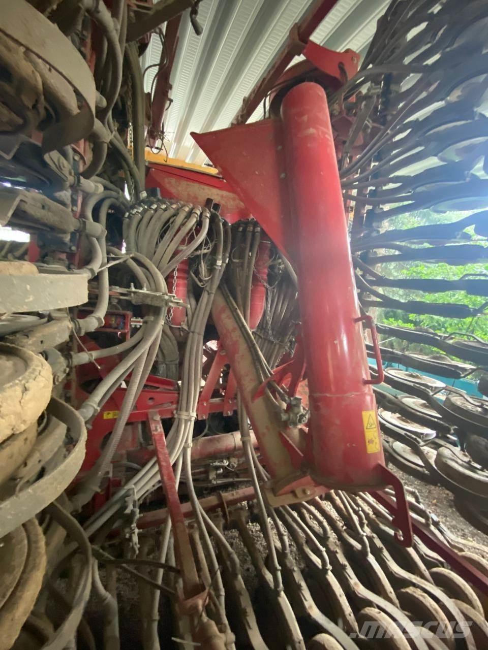 Horsch Pronto 9 DC Drills