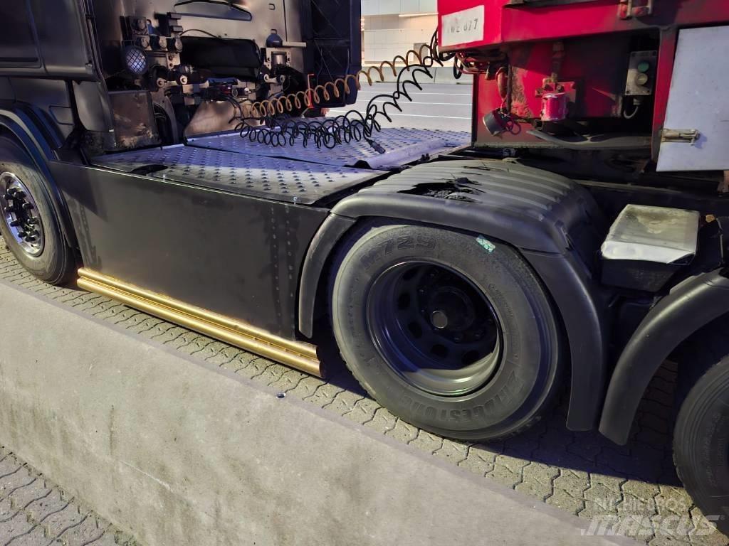 Scania R 560 Truck Tractor Units