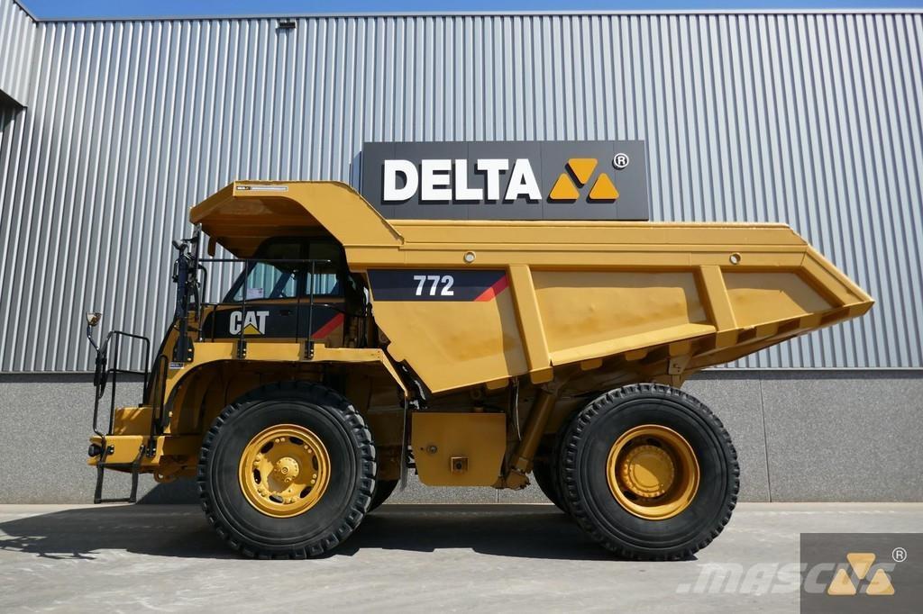 CAT 772 Rigid dump trucks