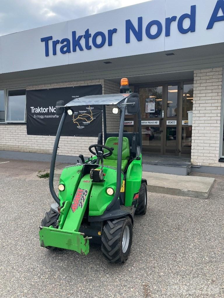 Avant 225 Multi purpose loaders