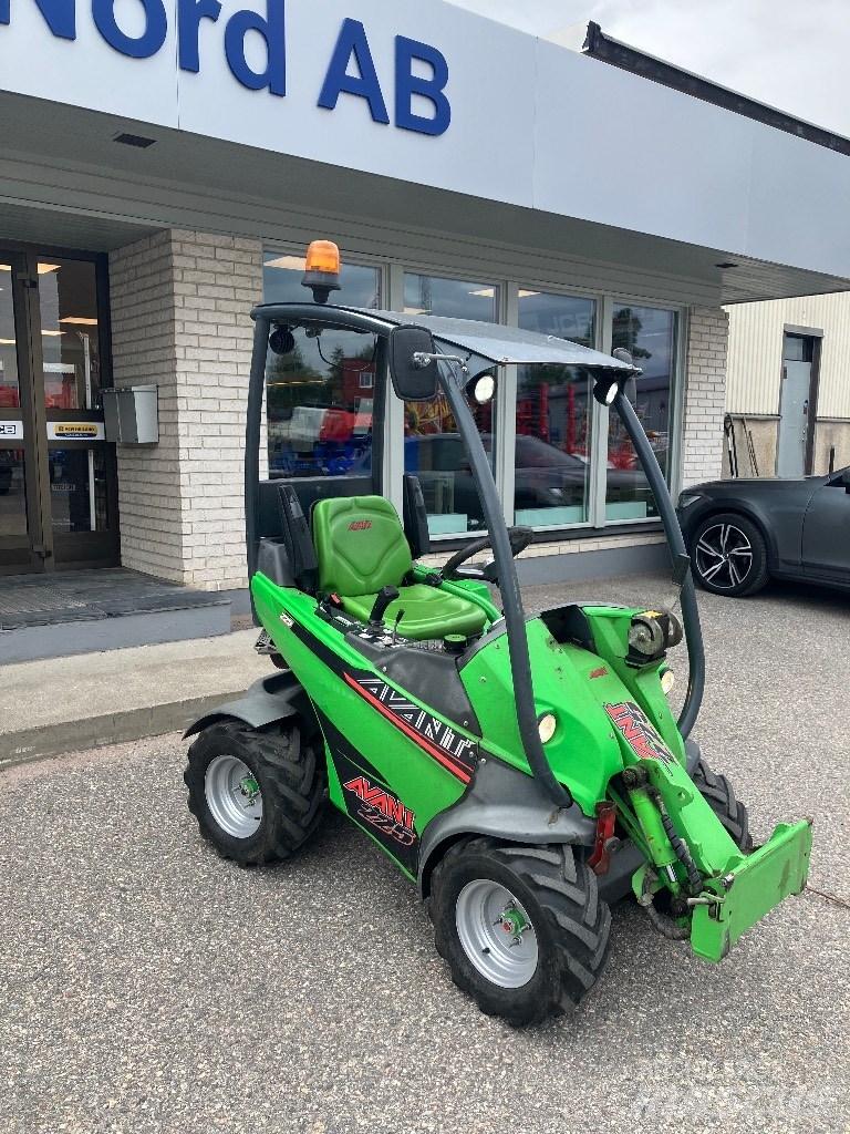 Avant 225 Multi purpose loaders