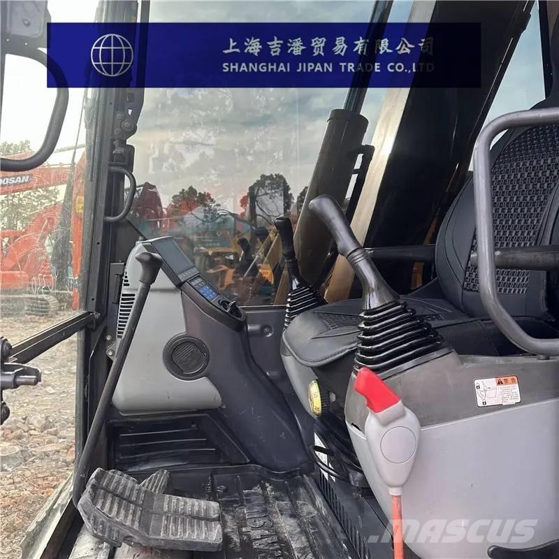 Komatsu PC 70 Mini excavators < 7t