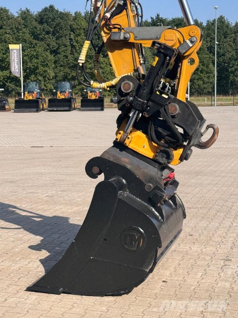 CAT M316F Wheeled excavators