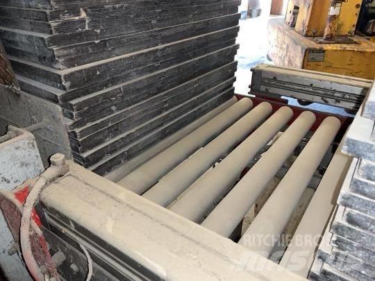  KVM 62/62 Concrete Stone machines