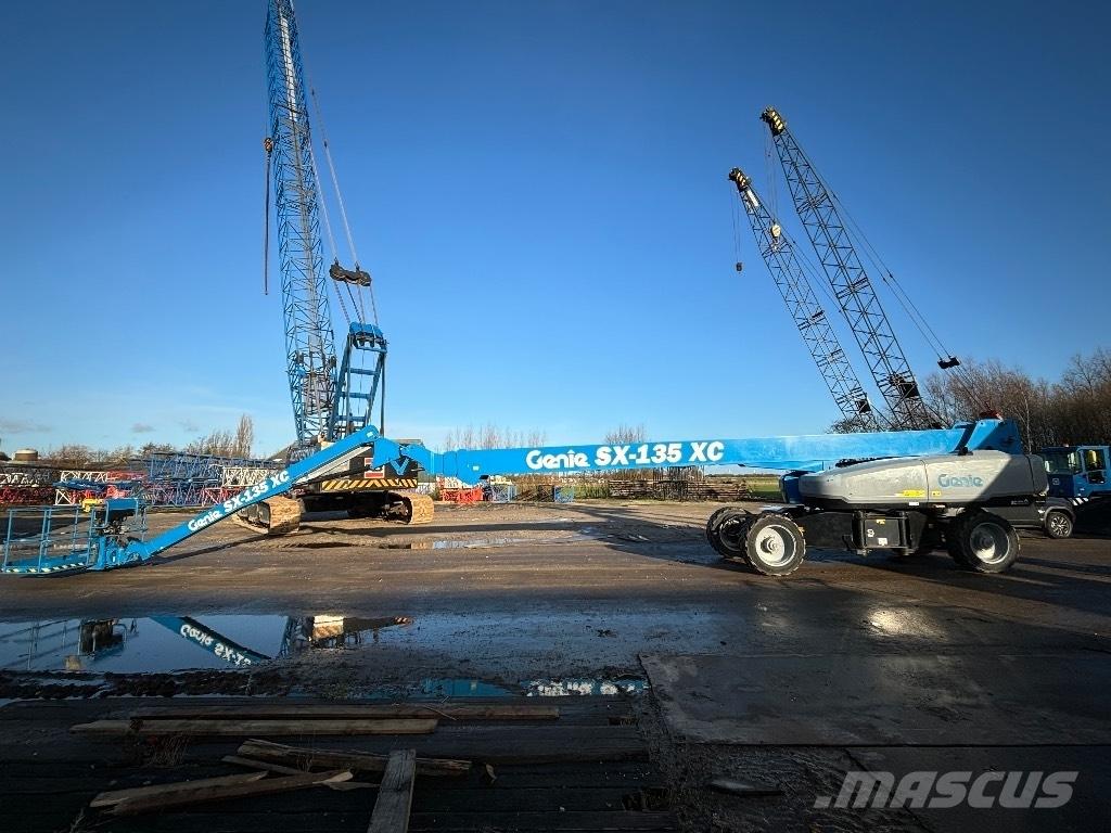 Genie SX 135 XC Telescopic boom lifts