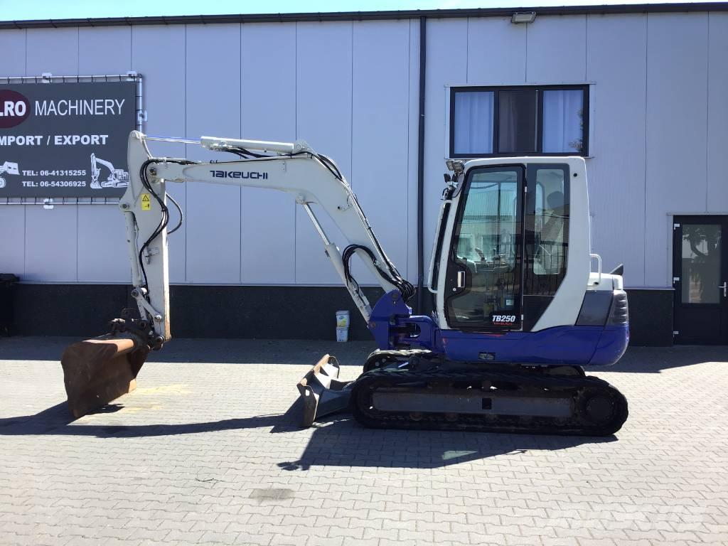 Takeuchi TB 250 Mini excavators < 7t