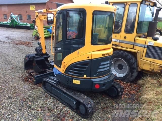 Hyundai R25 AK Mini excavators < 7t