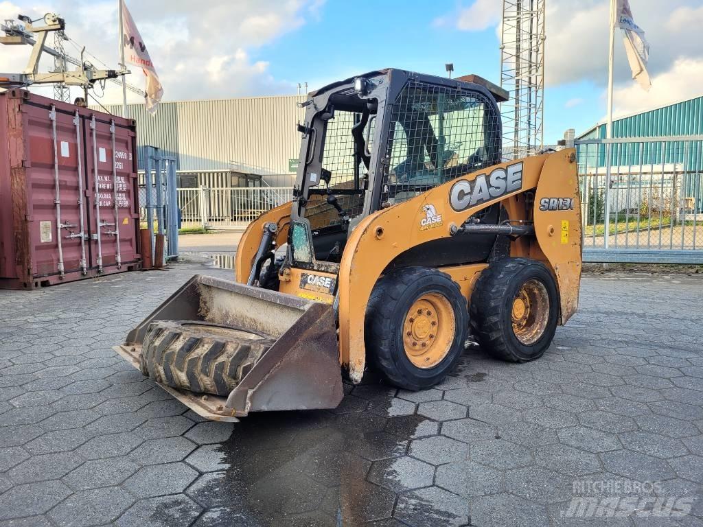 CASE SR 130 Skid steer loaders