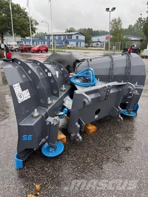 SE Equipment  Vikplog Ploughs