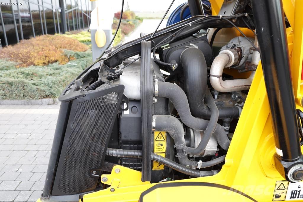 JCB 3CX Compact TLB's