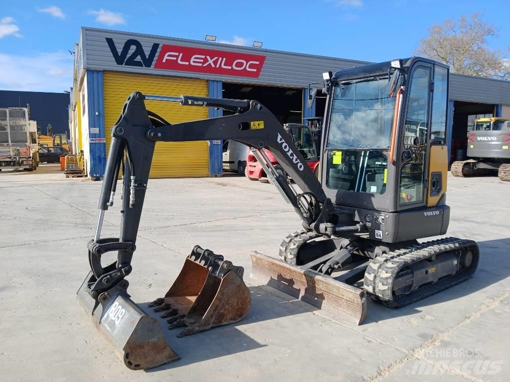 Volvo JECR25D Mini excavators < 7t