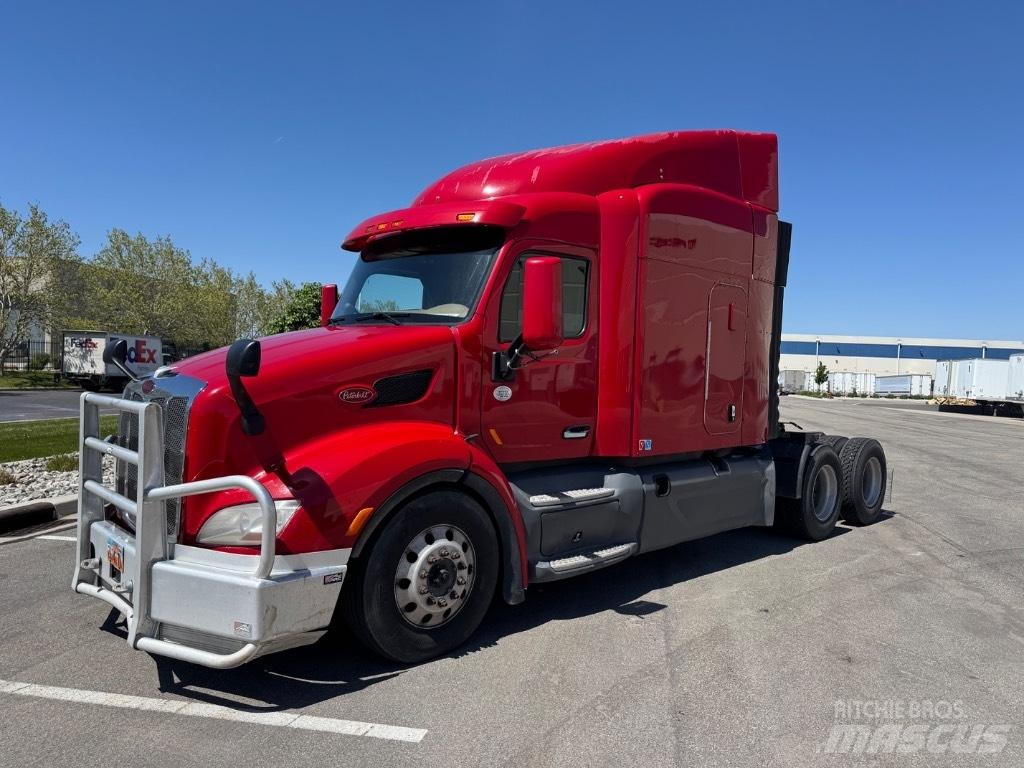 Peterbilt 579 Truck Tractor Units