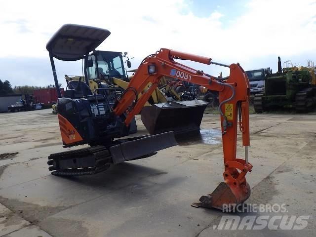 Hitachi ZX 17 U-2 Mini excavators < 7t