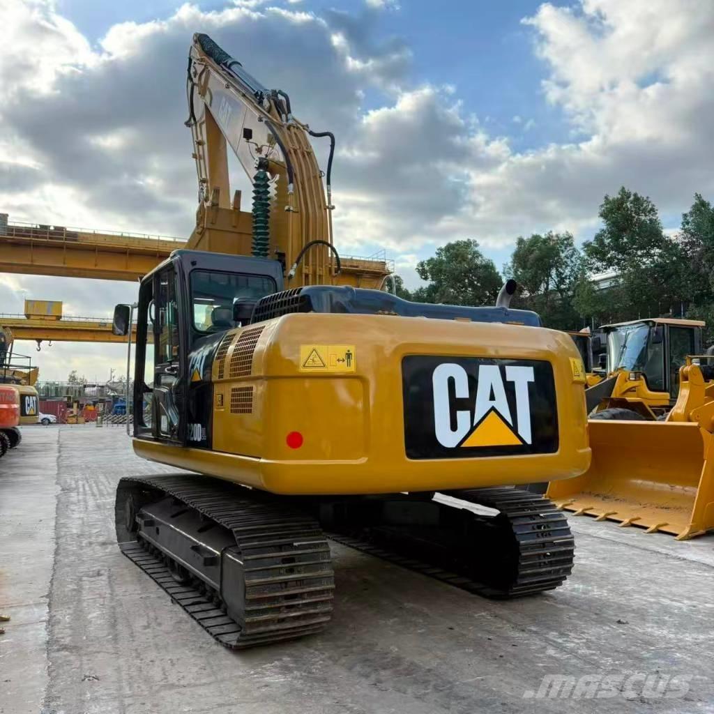 CAT 320D2 Midi excavators  7t - 12t