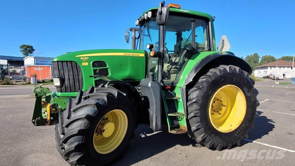 John Deere 7430 AP Tractors