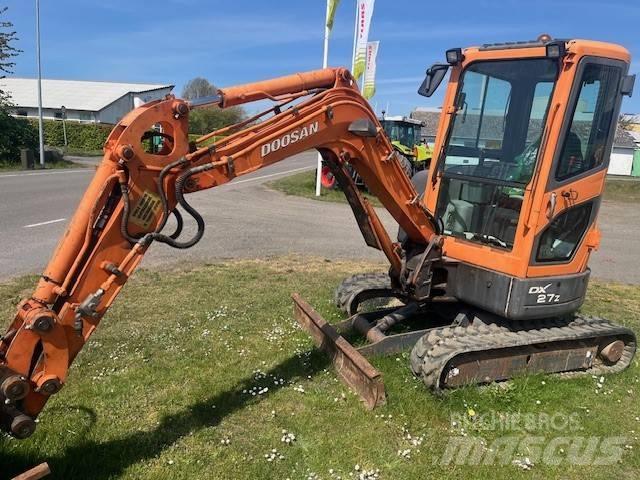 Doosan DX 27 Z Mini excavators < 7t