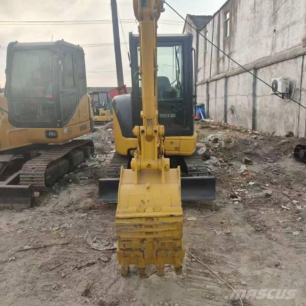 Komatsu PC 35 Mini excavators < 7t