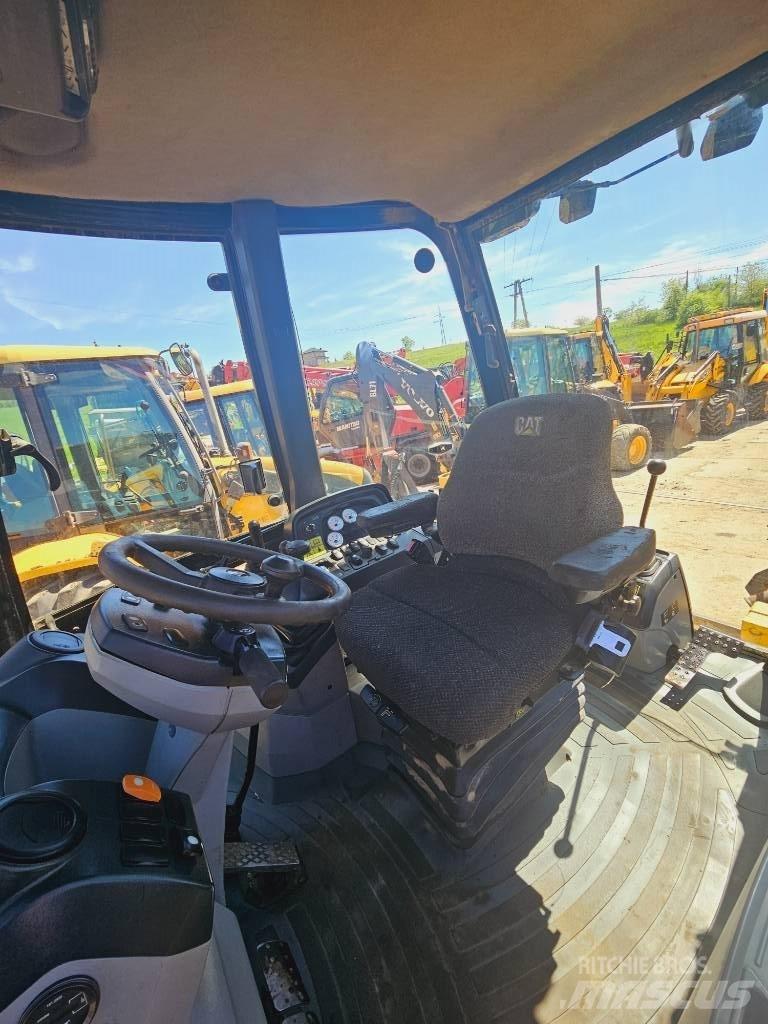 CAT 428 E TLB's