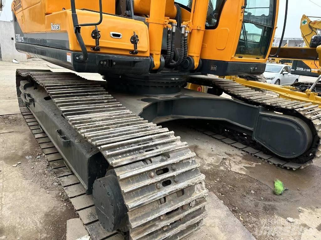 Hyundai 330LC-9T Crawler excavators
