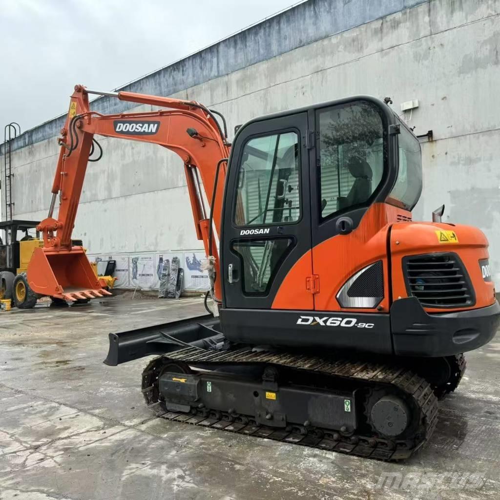 Doosan DX 60-9 C Mini excavators < 7t