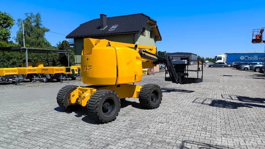 JLG 450 AJ Articulated boom lifts