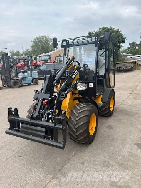JCB 403 PLUS Farming telehandlers