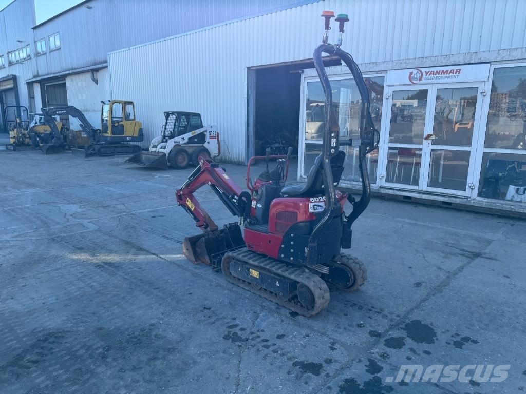 Yanmar SV08 (1F117) Mini excavators < 7t