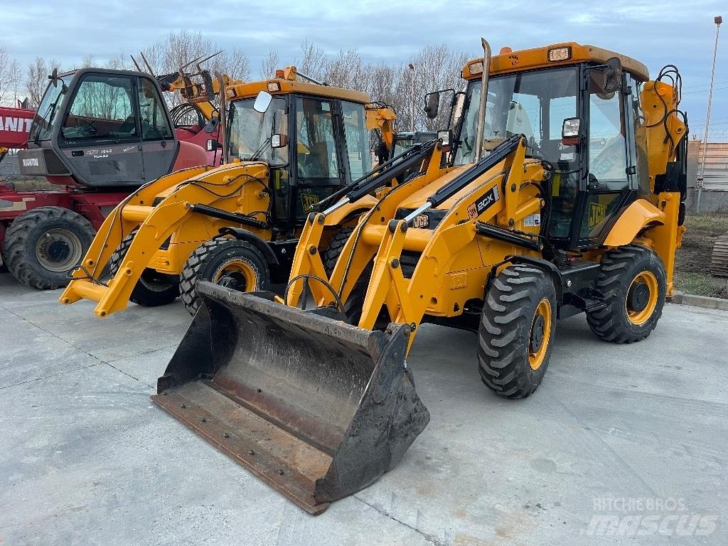 JCB 2 CX TLB's