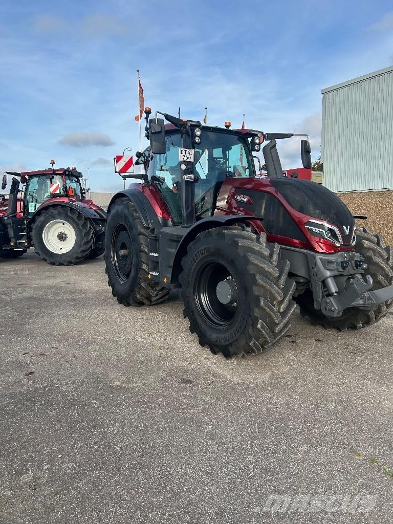 Valtra Q 305 Tractors