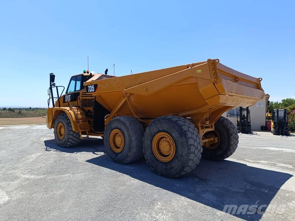 CAT 735 Articulated Haulers