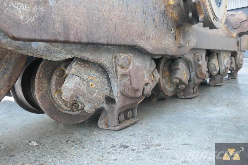 CAT 119-6057 Chassis and suspension