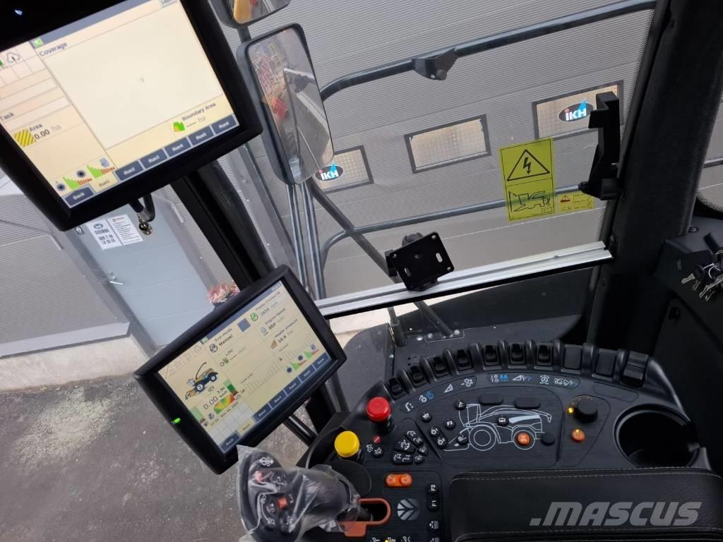 New Holland FR 920 Self-propelled foragers