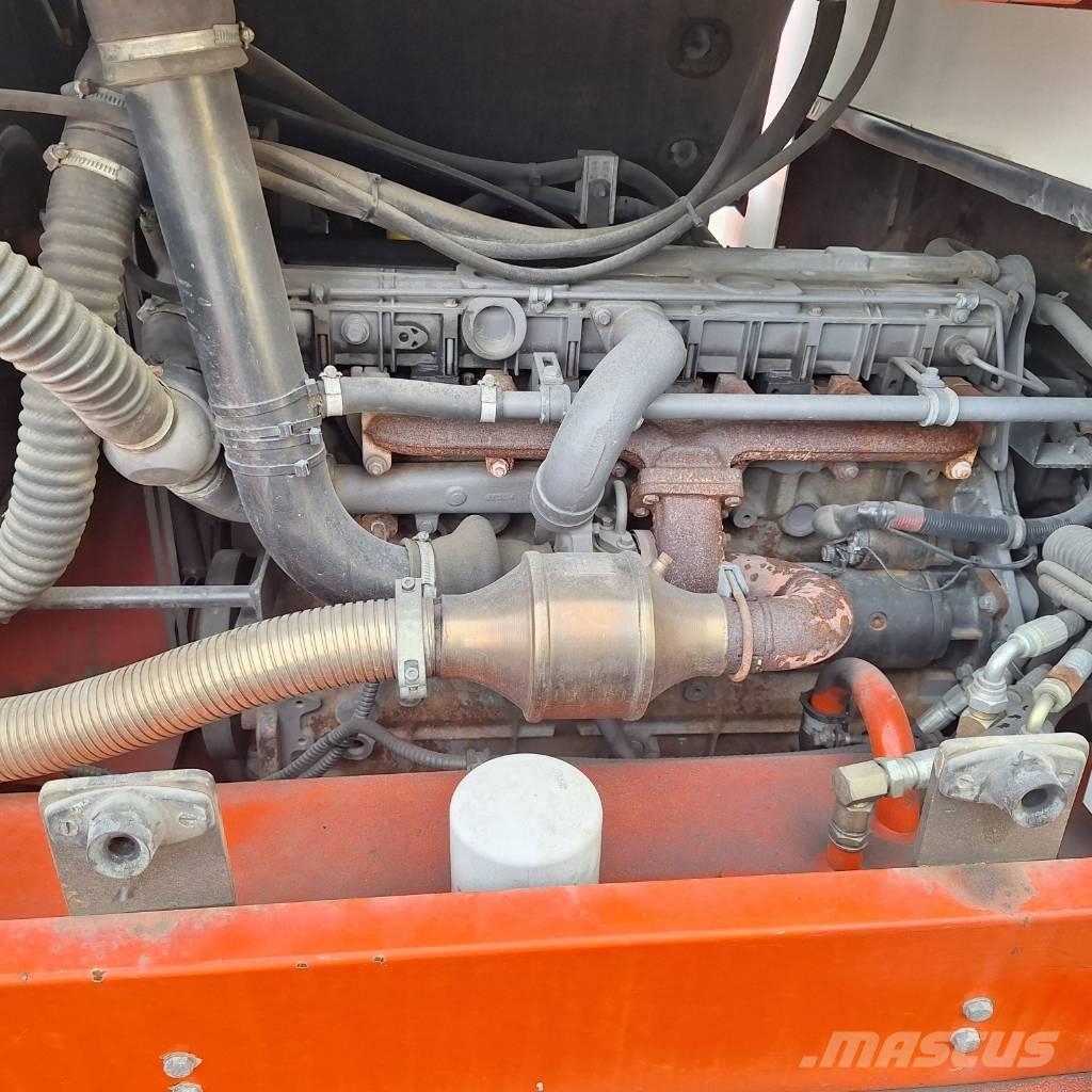 Kalmar DC6-600 Diesel trucks