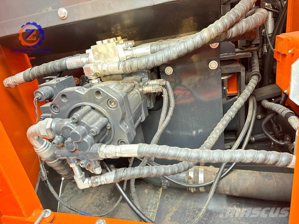 Doosan DX 150 Midi excavators  7t - 12t