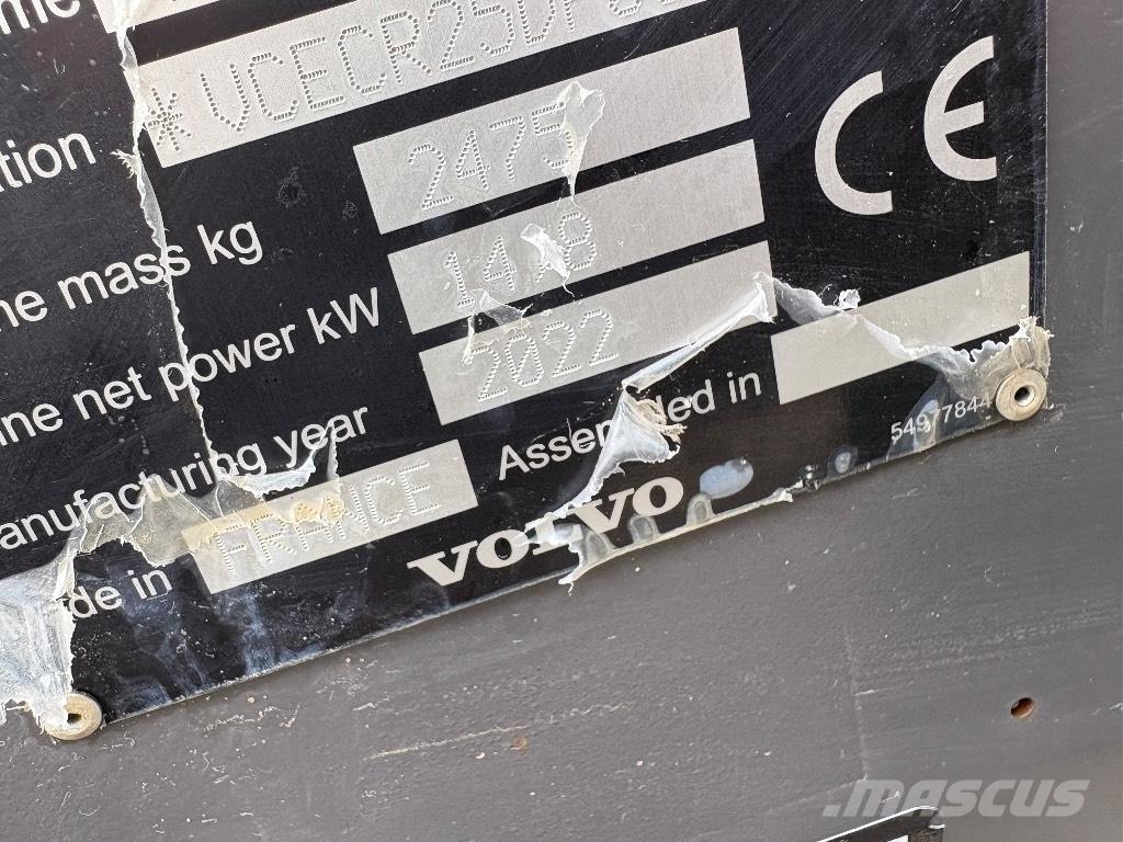 Volvo ECR 25 D Mini excavators < 7t