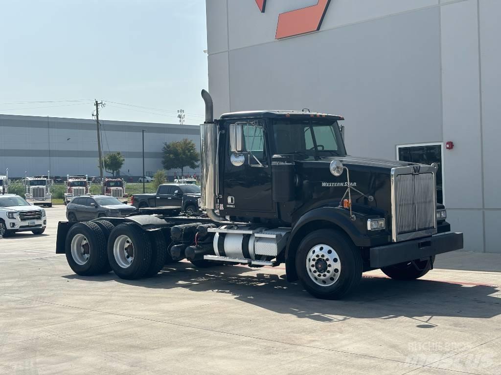 Western Star 4900 Truck Tractor Units