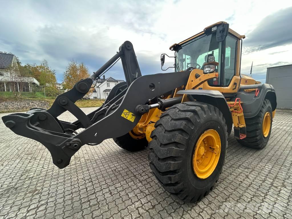 Volvo L110H Wheel loaders