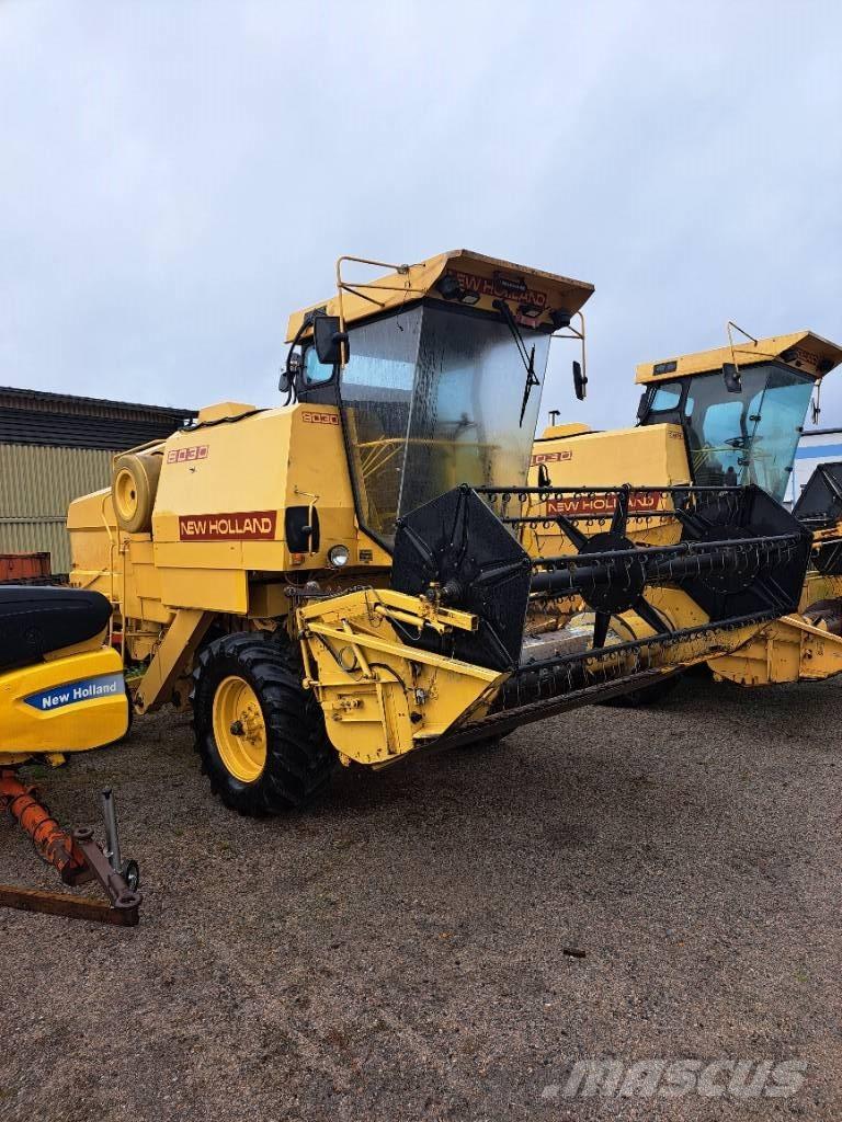 New Holland 8030H Combine harvesters