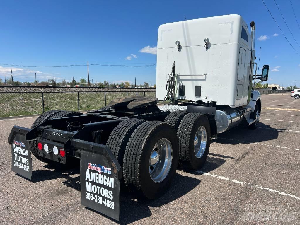 Kenworth T 880 Truck Tractor Units