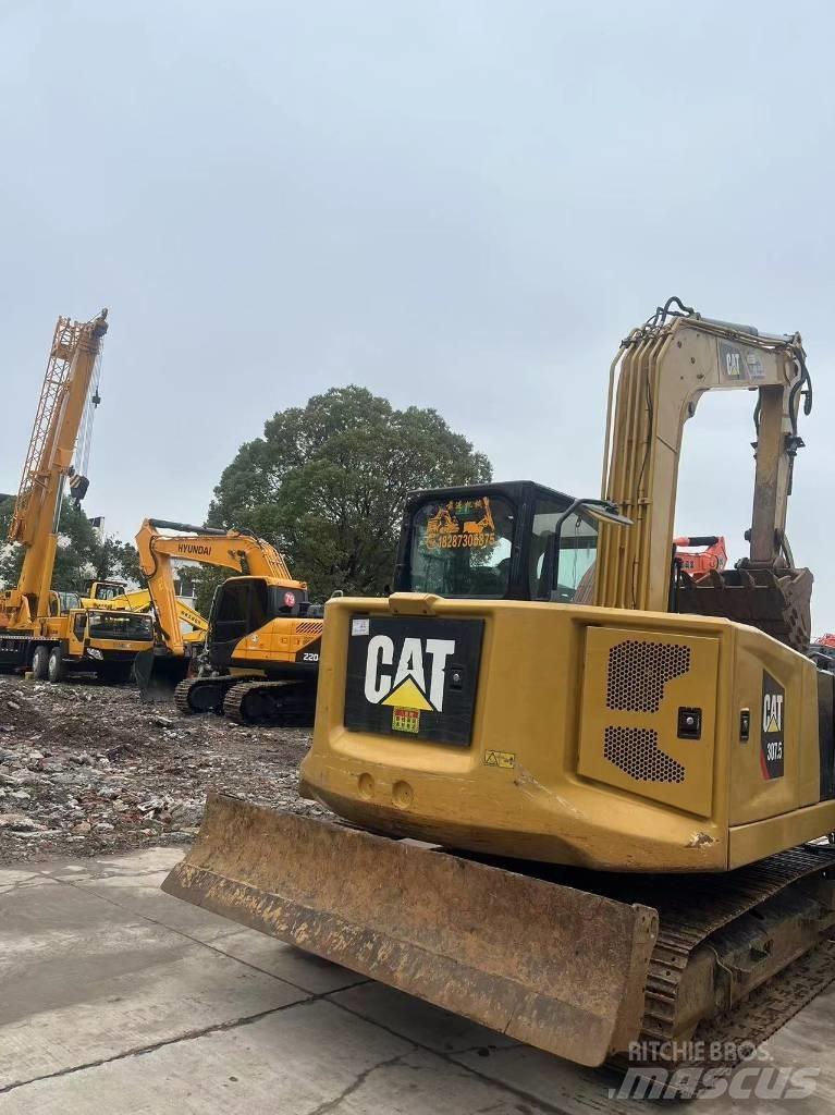 CAT 307.5 Midi excavators  7t - 12t