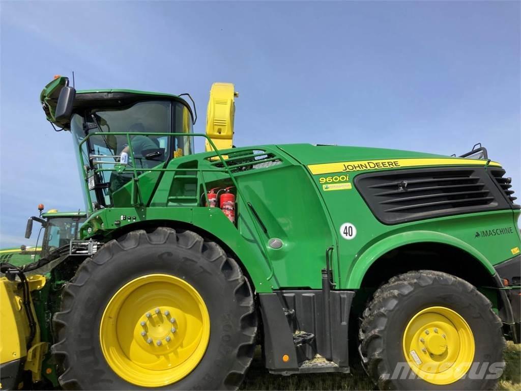 John Deere 9600i Self-propelled foragers