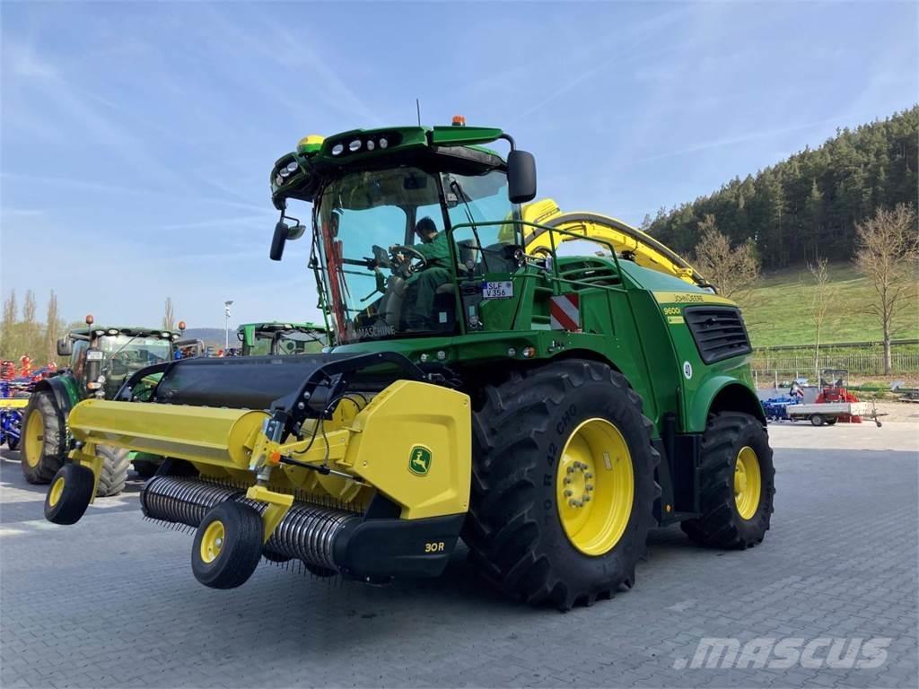 John Deere 9600i Self-propelled foragers