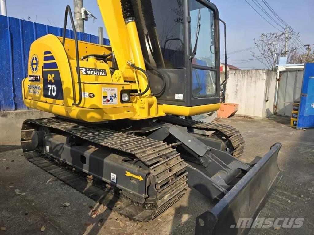 Komatsu PC 70 Mini excavators < 7t